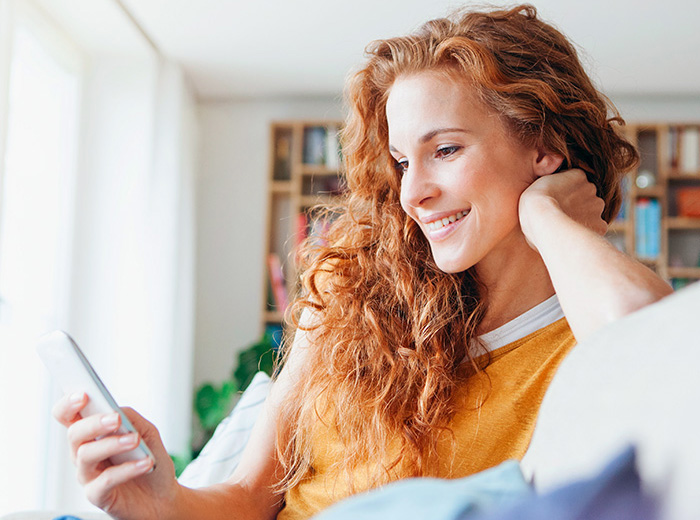 Aktív számla nyitása mobilapplikációban szelfivel a Raiffeisen Banknál, gyors és egyszerű ügyintézéssel